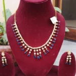 Ad set with gold base