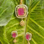 Red Stone Pendant Set